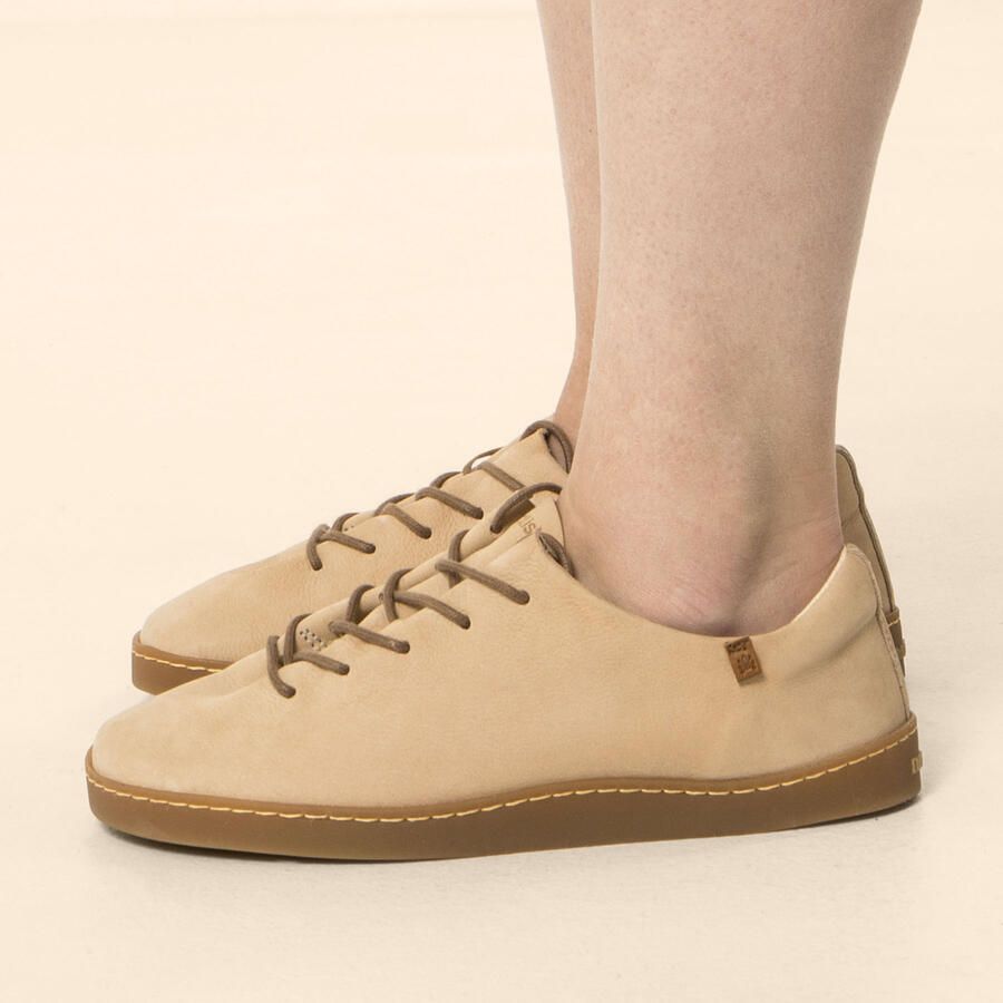 El Naturalista Lage Sneakers 2591111ZZ005