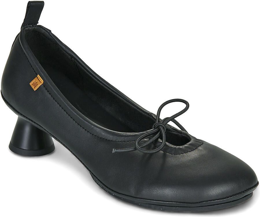 El Naturalista Pumps ESSENCE N695