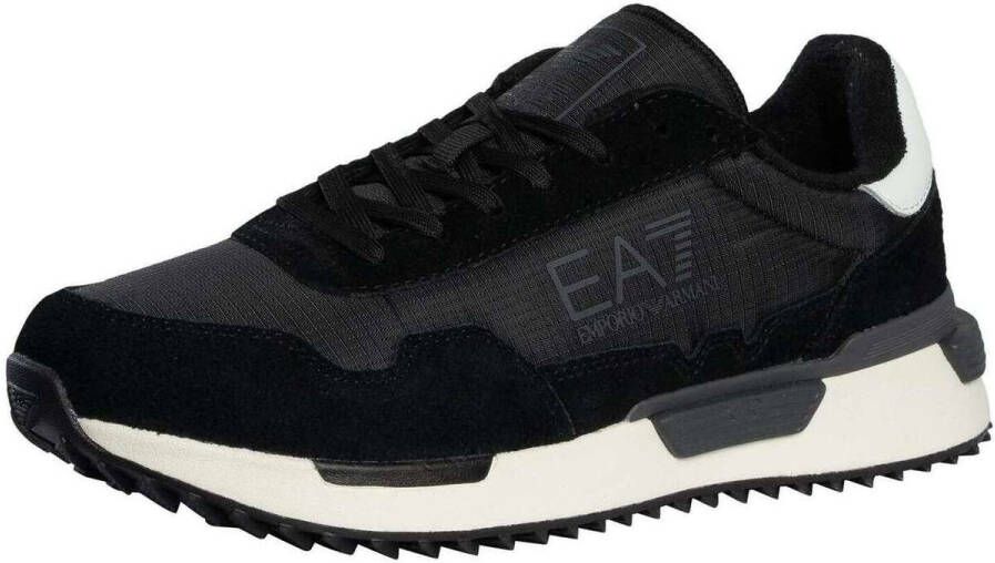 Emporio Armani EA7 Lage Sneakers Vintage hardloopschoenen van nylon