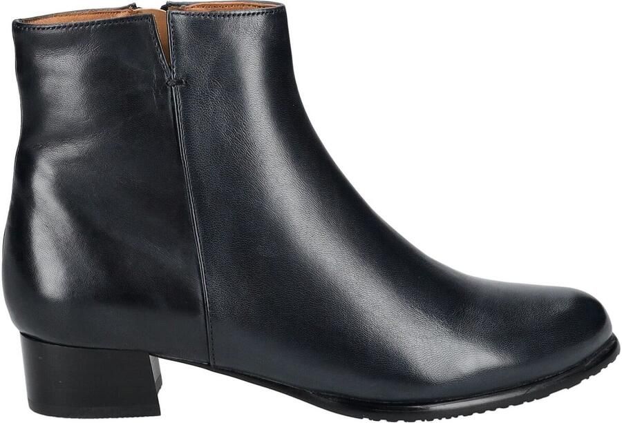 Everybody Enkellaarzen