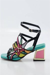 Exé Shoes Sandalen Sandalias en color negro para señora