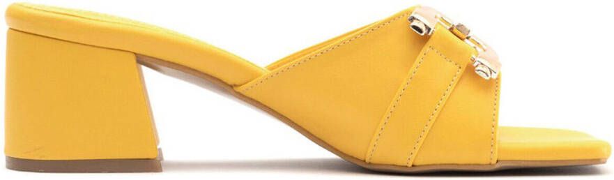 Fashion Attitude Sandalen FAME23-SS3Y0611-800-YELLOW Vrouw
