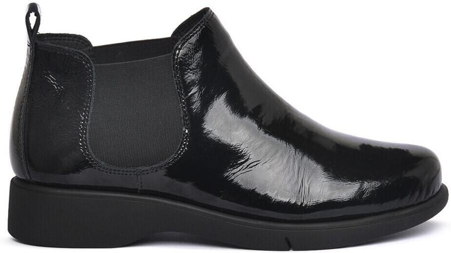 Frau Enkellaarzen 53U1