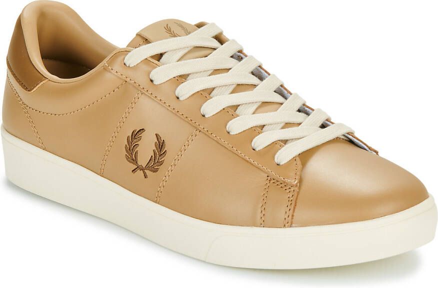 Fred Perry Lage Sneakers B4334 Spencer Leather