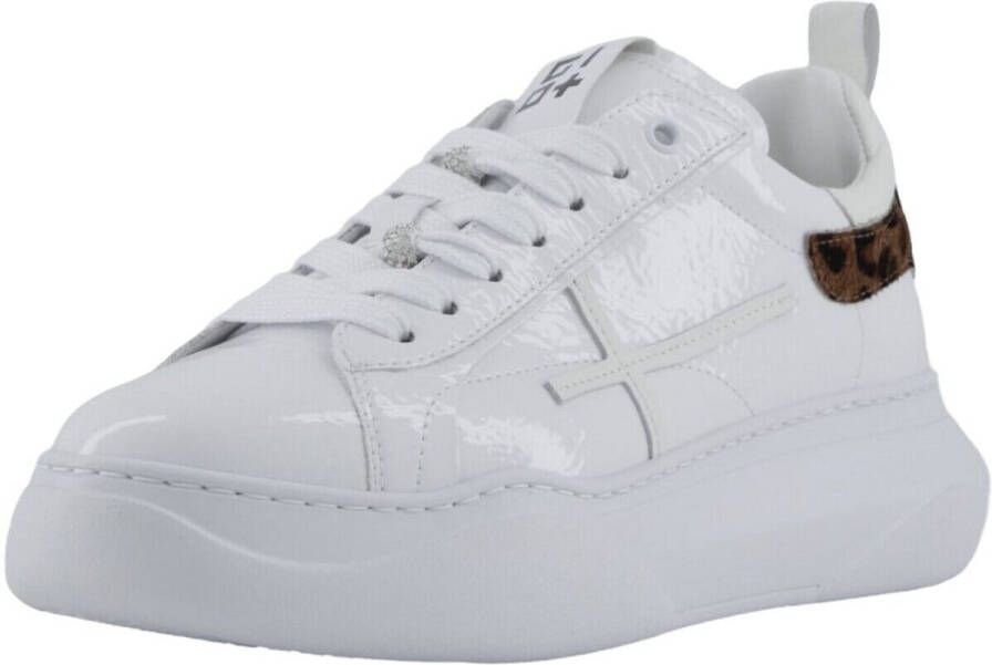 Gio + Sneakers