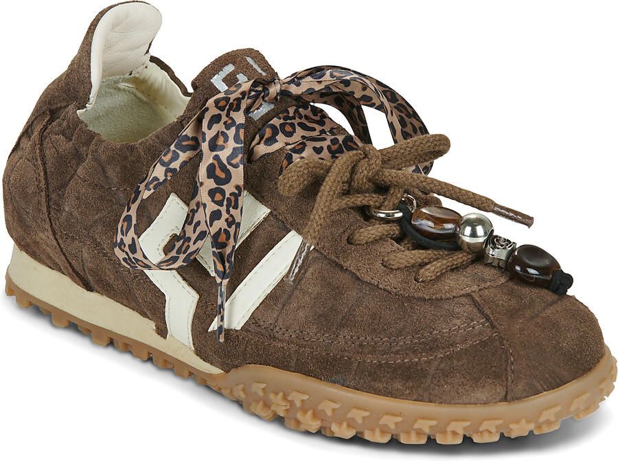 Gio + Lage Sneakers CIELO
