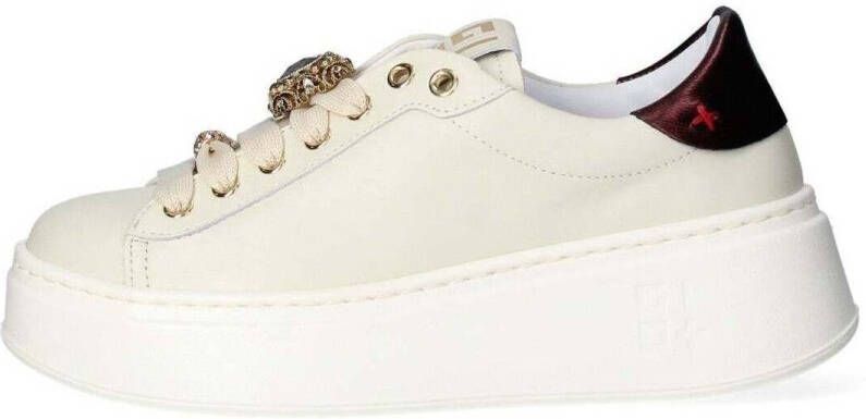 Gio + Sneakers