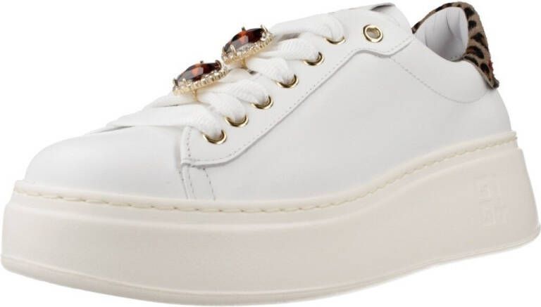 Gio + Sneakers PIA270A