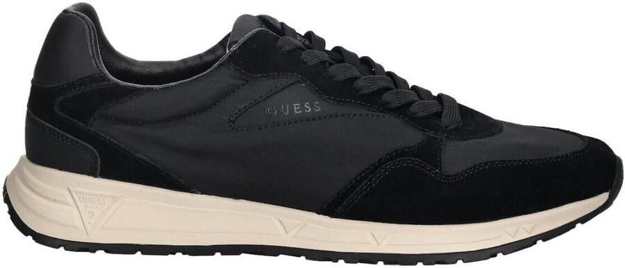 Guess Lage Sneakers FMFARI FAL12