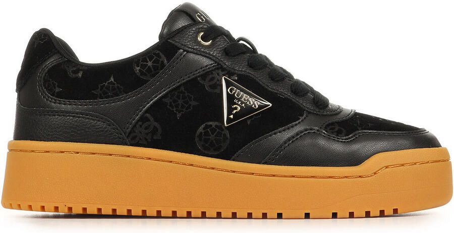 Guess Lage Sneakers Miram 17