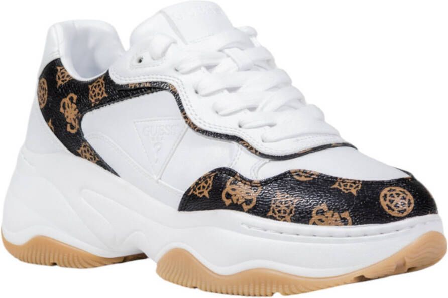 Guess Sneakers HAPYY3 FLTHPY FAL12