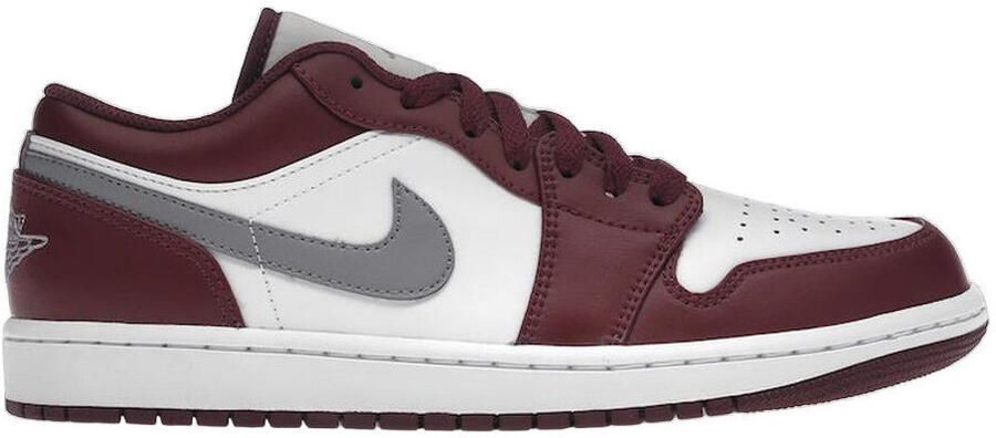 Nike Lage Sneakers Baskets Air Jordan 1 cuir