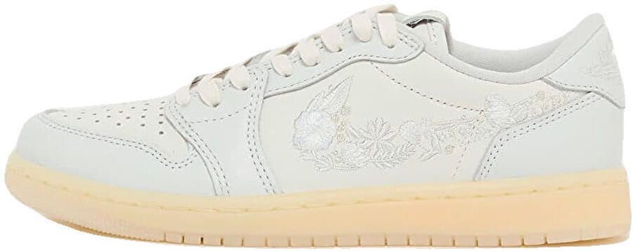 Nike Lage Sneakers Baskets air jordan 1 retro low og floral swoosh cuir