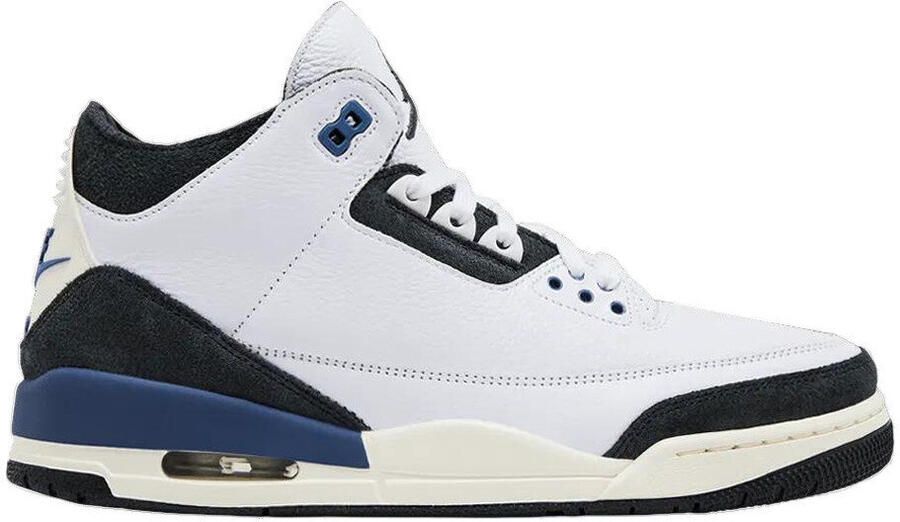 Nike Lage Sneakers Baskets Air Jordan 3 cuir tannée blanc