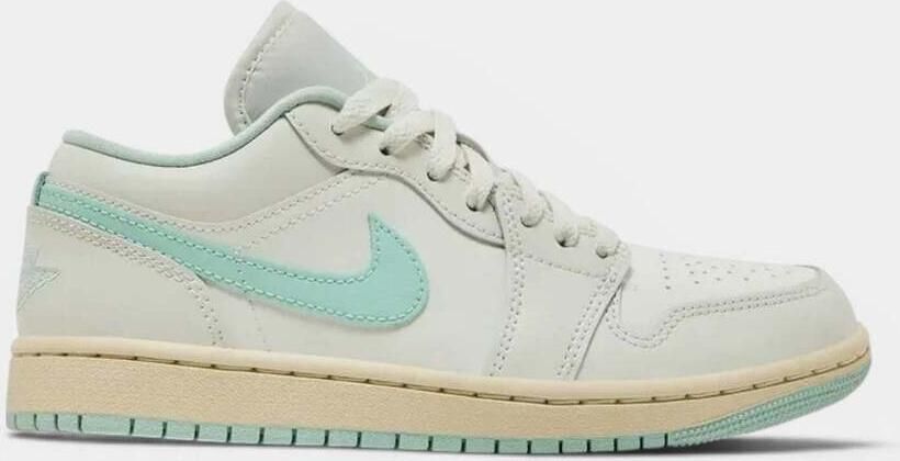 Nike Lage Sneakers Jordan Brand Air Jordan 1 Low Wmns "Sail Igloo"