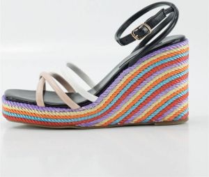Keslem Sandalen Sandalias en color negro para señora