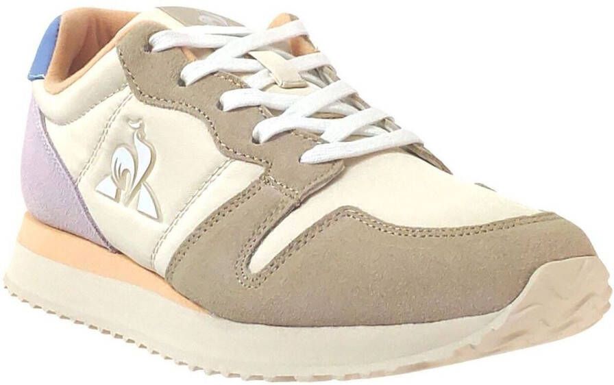 Le Coq Sportif Women's Platinium Sneakers beige