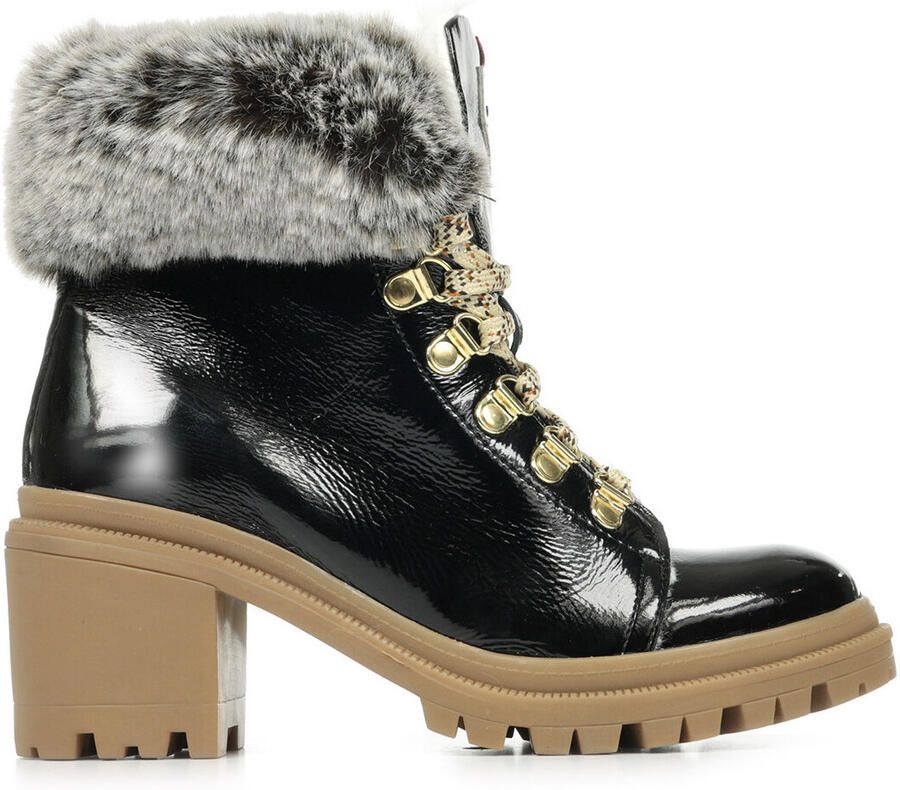 Les Tropeziennes par M.Belarbi Enkellaarzen Rosenn