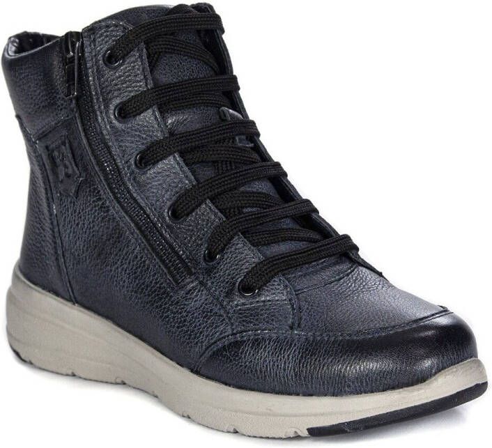 Maciejka Laarzen P211201009