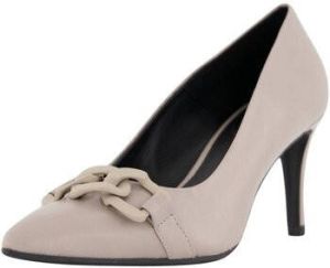 Marian Pumps