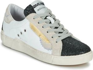 Meline Lage Sneakers NKC139