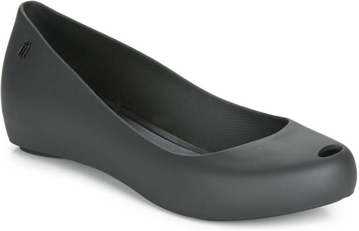 Melissa Ballerina's ULTRAGIRL BASIC