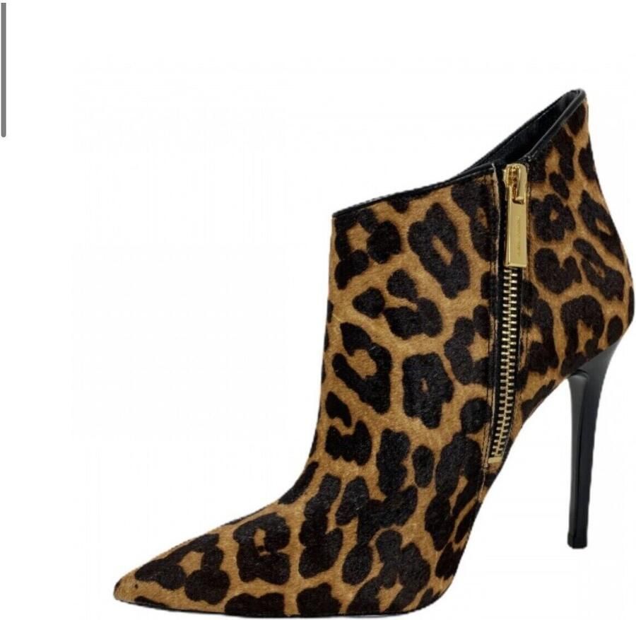 MICHAEL Kors Low Boots