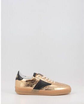 MJUS Sneakers T94109