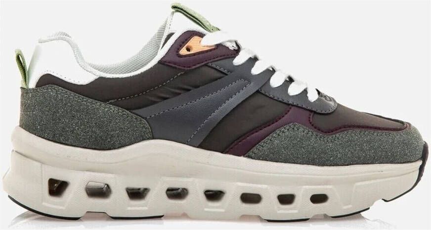 MTNG Sneakers 35208