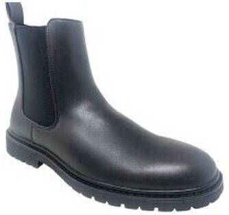 MTNG Sportschoenen Botín caballero MUSTANG 84637 negro