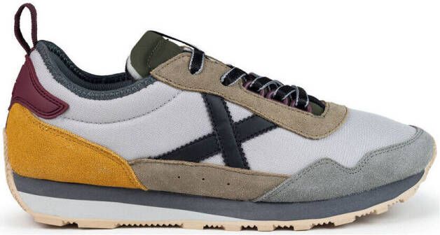 Munich Sneakers Um