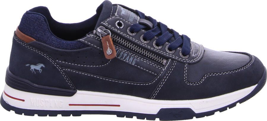 Mustang Lage Sneakers 26m0281003