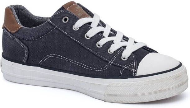 Mustang Shoes plateausneakers met contrastbeleg bij de hiel