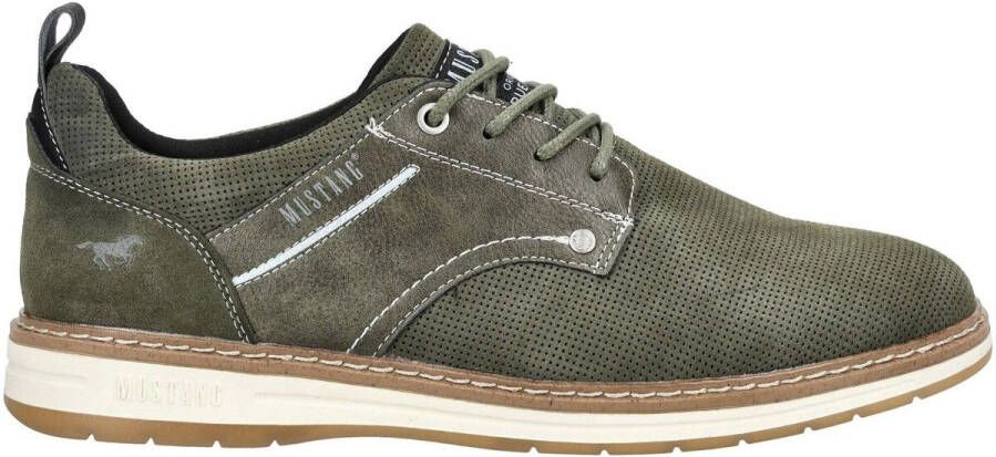 mustang Nette Schoenen Halfhoge schoenen