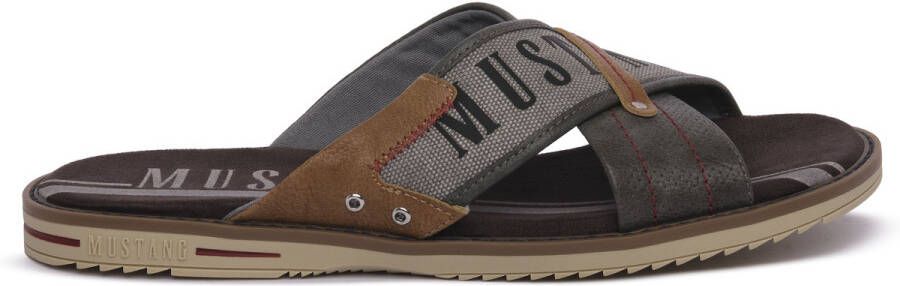 Mustang Shoes Slippers zomerschoen slippers badschoen met opvallende logo-opschrift