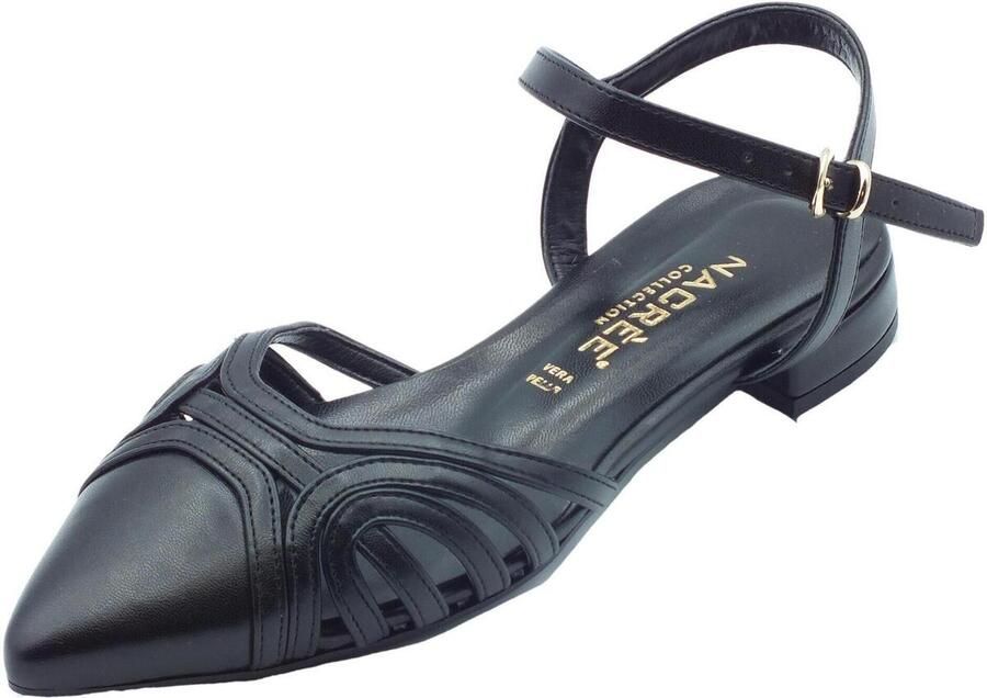 Nacree Platte sandalen 521T011 Cap