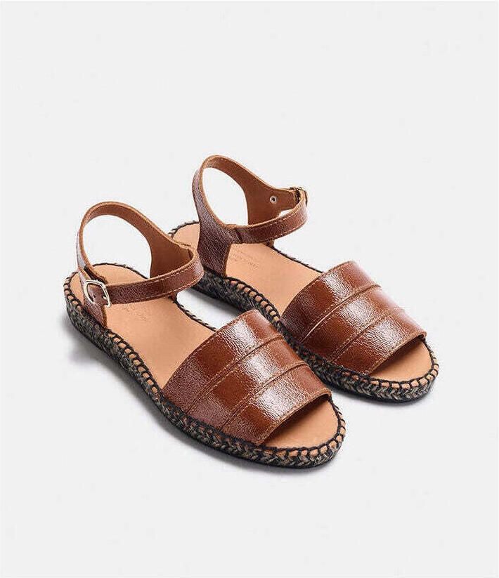 Naguisa Sandalen Arachis Brown