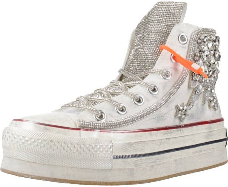 Nan-Ku Sneakers NA03