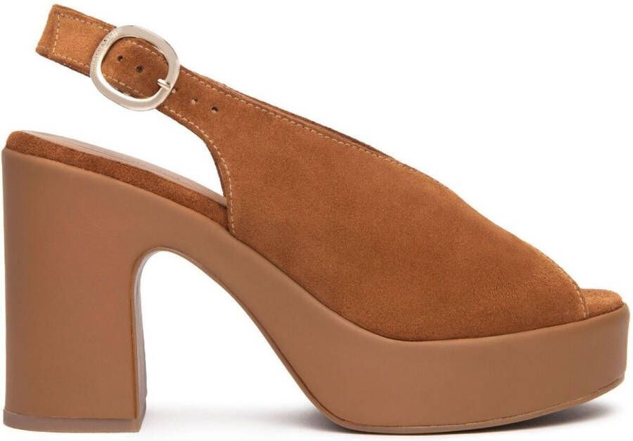 NeroGiardini Pumps