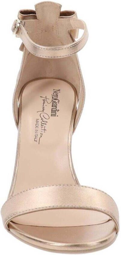 NeroGiardini Pumps E513170DE