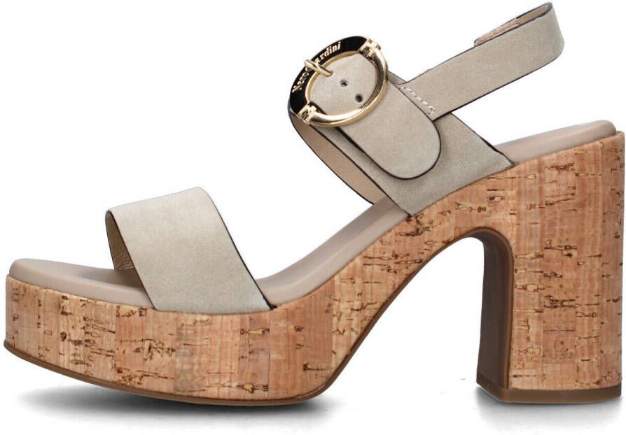 NeroGiardini Sandalen E410390D