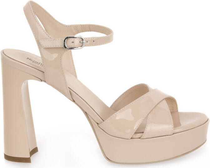 NeroGiardini Sandalen NERO GIARDINI 7220A THOS CONFETTO