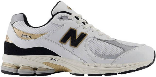 New Balance Lage Sneakers 2002R White Black Gold Metallic