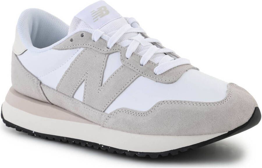 New Balance Lage Sneakers MS237SE