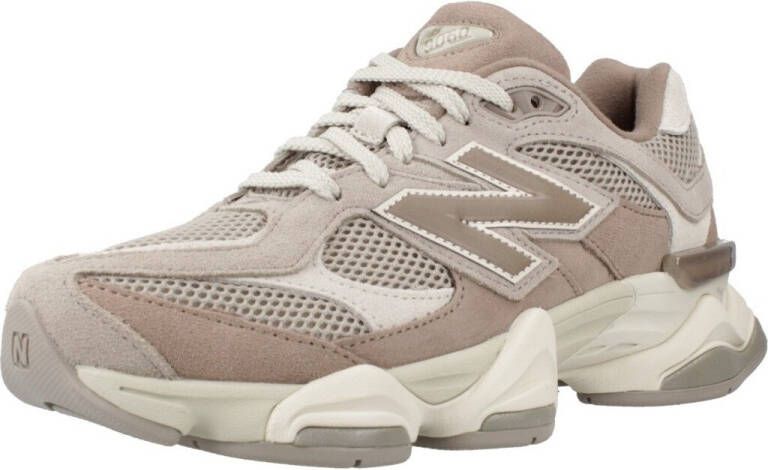 New Balance 9060 Lifestyle bruin Schoenen