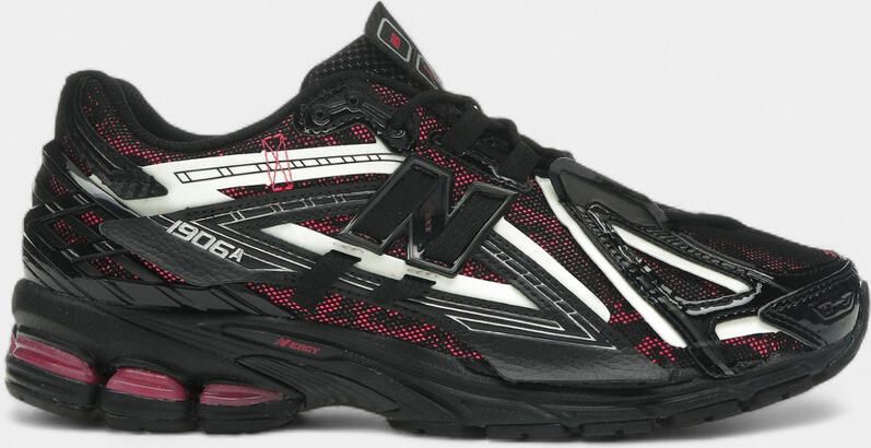 New Balance Lage Sneakers 1906A Black Pink