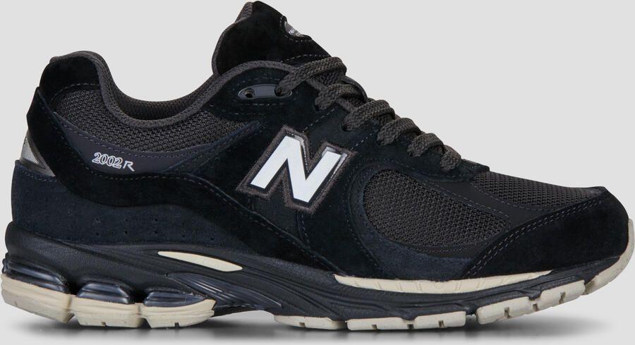 New Balance 2002R Sneakers Dames Zwart Leer