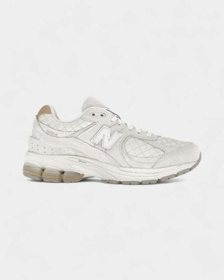 New Balance Lage Sneakers 2002R Quilted White