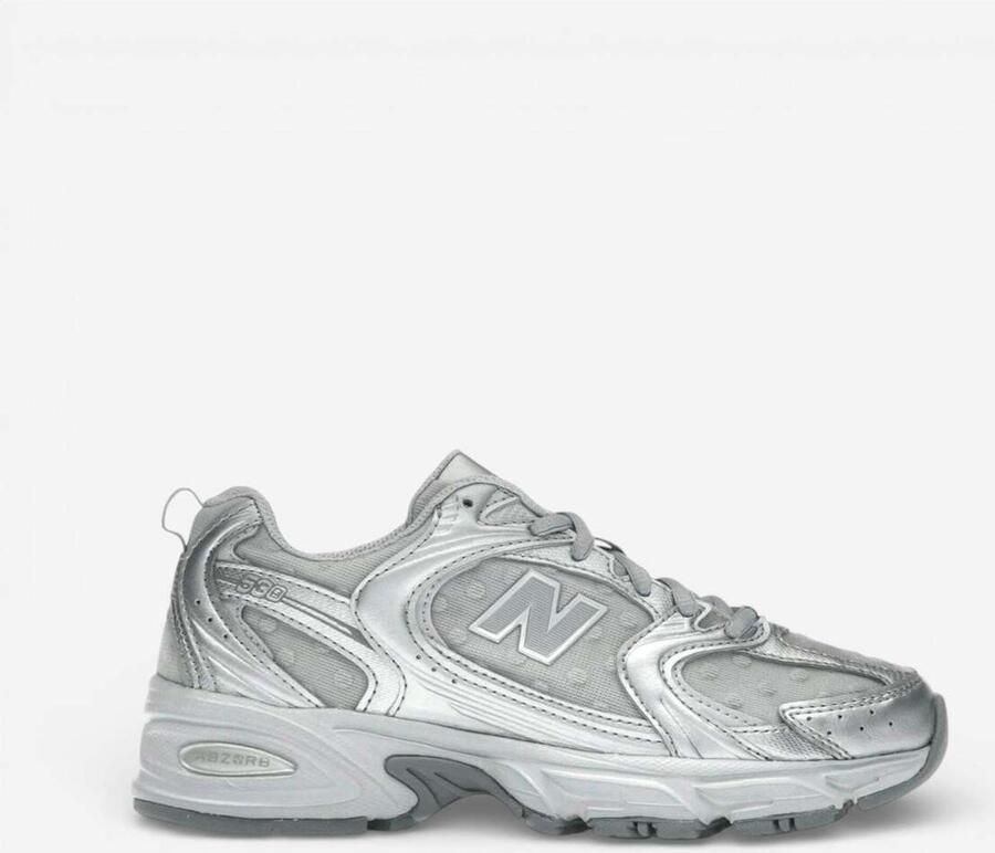 New Balance Lage Sneakers 530 Silver Metallic Raincloud Polka Dots - Foto 4