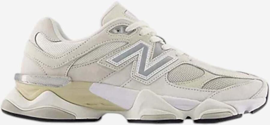 New Balance Lage Sneakers 9060 Sea Salt Moonbeam